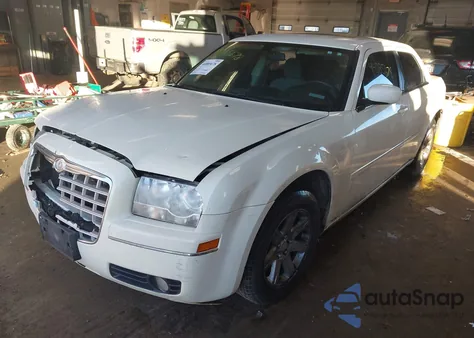 2007 Chrysler 300 из США, поврежденный, VIN 2C3KA53GX7H771846